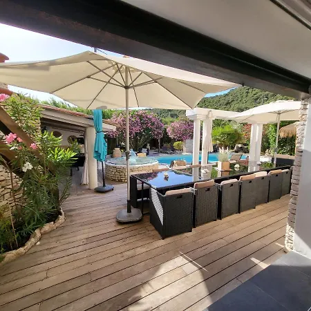 Petra Bianca Suites&chambres