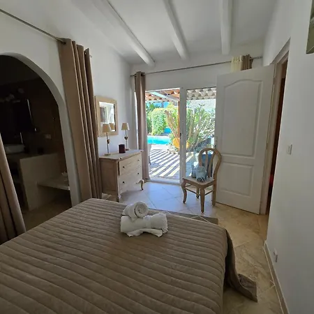 Petra Bianca Suites&chambres Bed and breakfast