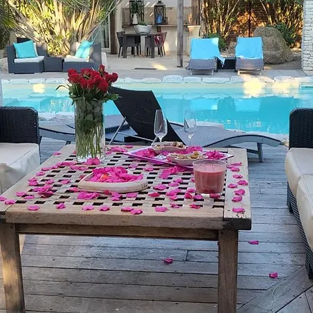 Bed & Breakfast Petra Bianca Suites&chambres 4*