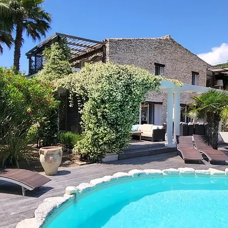 Petra-bianca Bed & Breakfast *