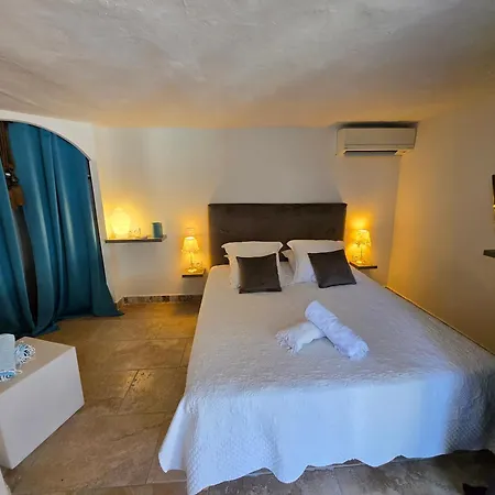 Petra Bianca & Bonifacio (Corsica)